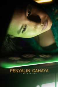 Poster Penyalin Cahaya